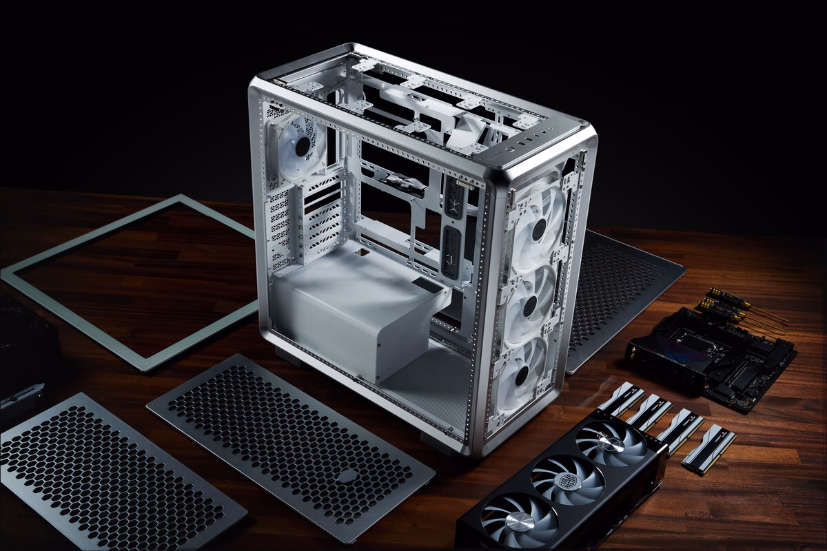 Cooler Master MasterFrame 600 Modular Full-Tower Kini Tersedia di Eropa