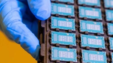 Intel Hentikan R&D Substrat Kaca Internal, Kini Andalkan Pemasok Eksternal
