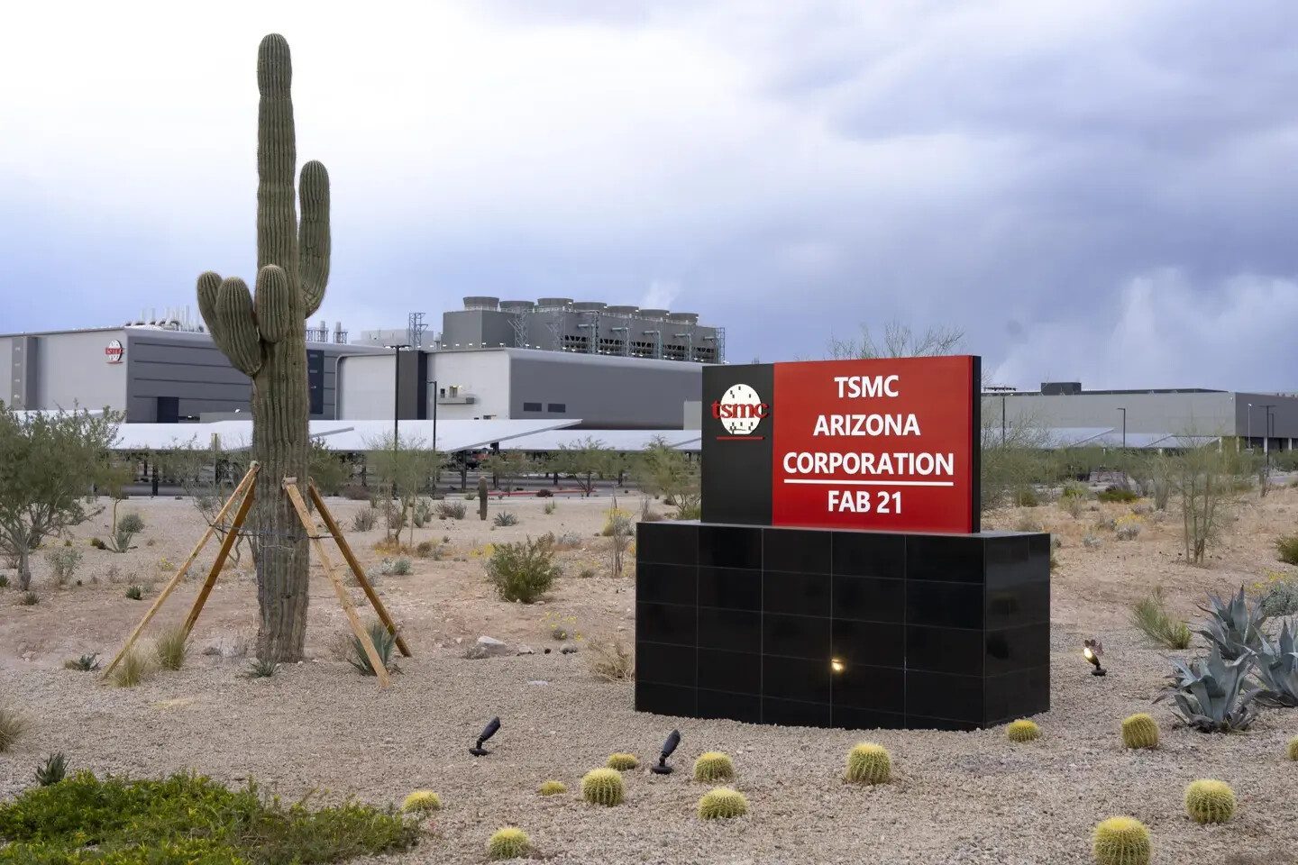 AS Amerika Rencanakan Tarif Impor Semikonduktor dari Taiwan untuk Dorong Produksi Domestik